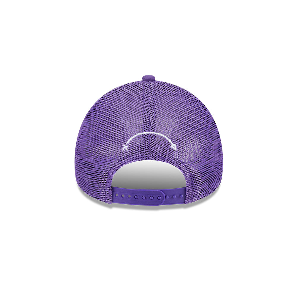 New Era หมวกรุ่น LOS ANGELES LAKERS NBA STREET GAME PURPLE 9FORTY AF TRUCKER CAP