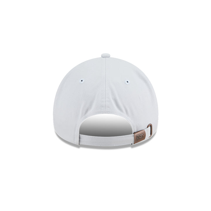 New Era หมวกรุ่น NEW YORK YANKEES METAL BADGE BRONZE GREEN PACK SILVER SNOW 9FORTY AF CAP