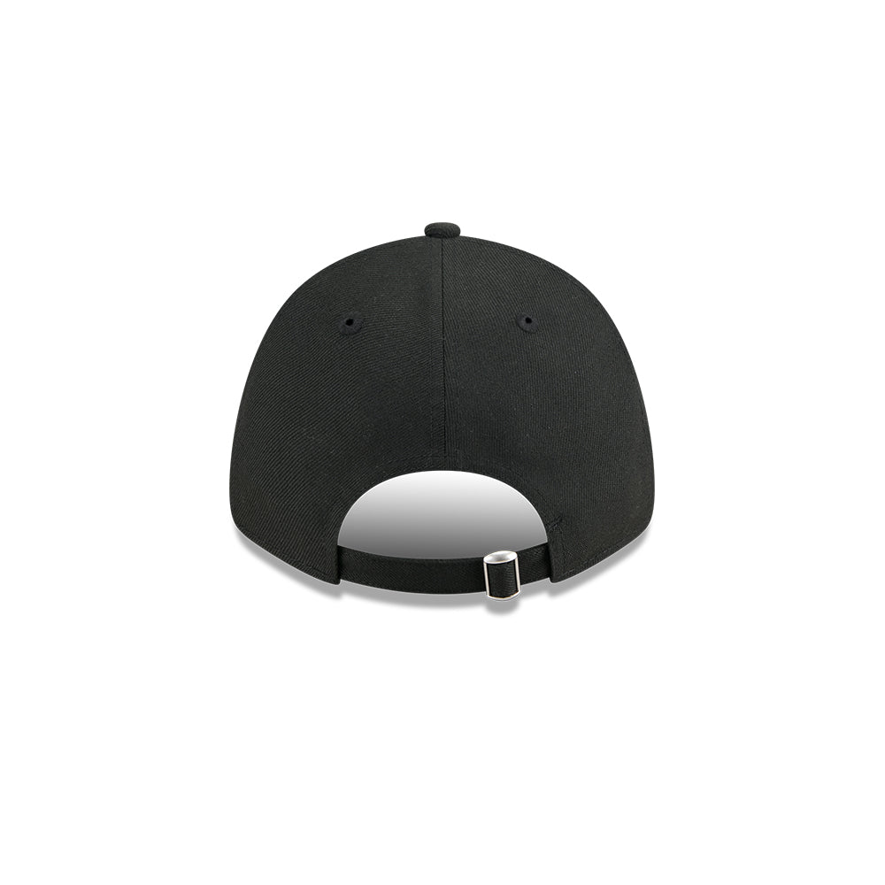 New Era หมวกรุ่น LOS ANGELES DODGERS METAL BADGE BLACK 9FORTY CAP
