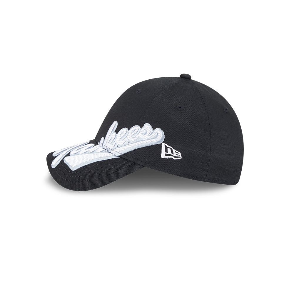 New Era หมวกรุ่น NEW YORK YANKEES MIX LEAGUE CROSS PANELS BLACK 9FORTY CAP