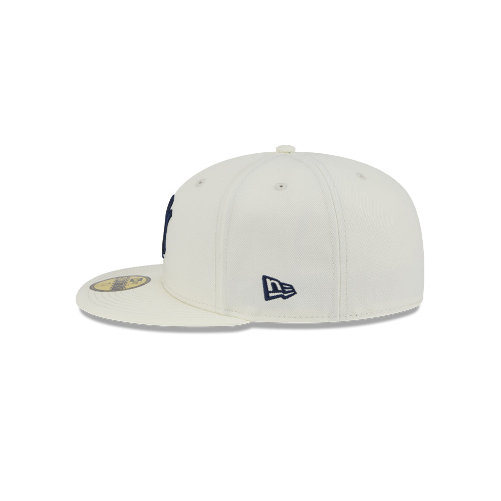New Era หมวกรุ่น NEW YORK YANKEES 59FIFTY PACK - CITY SERIES CHROME WHITE 59FIFTY CAP
