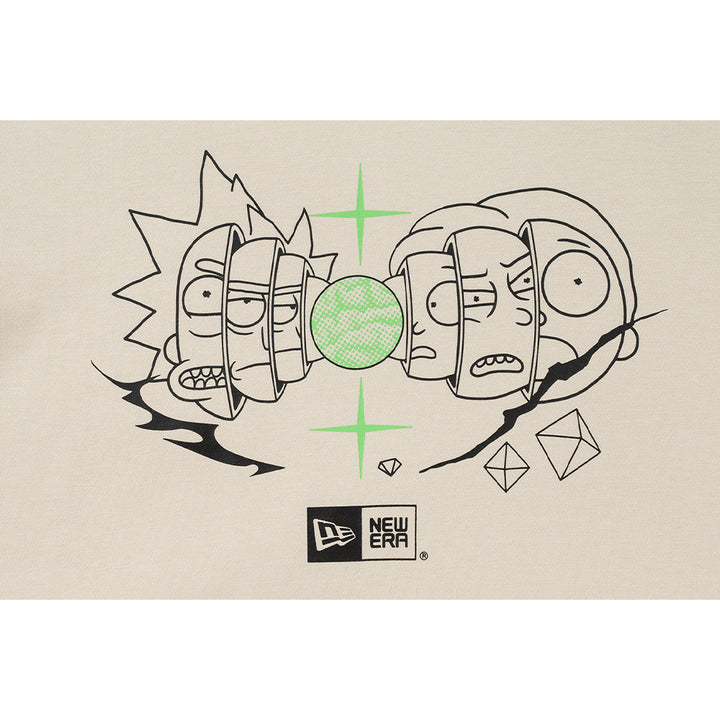 New Era เสื้อยืดแขนสั้นรุ่น Rick And Morty Split Graphic Vintage Stone Short Sleeve T-Shirt