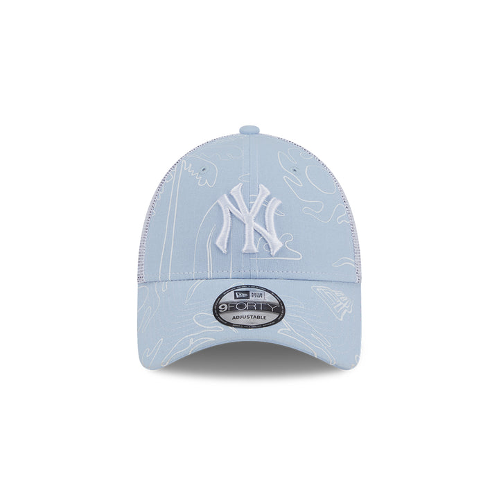 New Era หมวกรุ่น NEW YORK YANKEES RESORT SOFT BLUE 9FORTY TRUCKER CAP