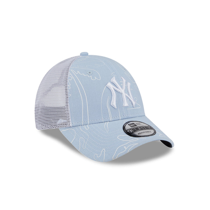 New Era หมวกรุ่น NEW YORK YANKEES RESORT SOFT BLUE 9FORTY TRUCKER CAP