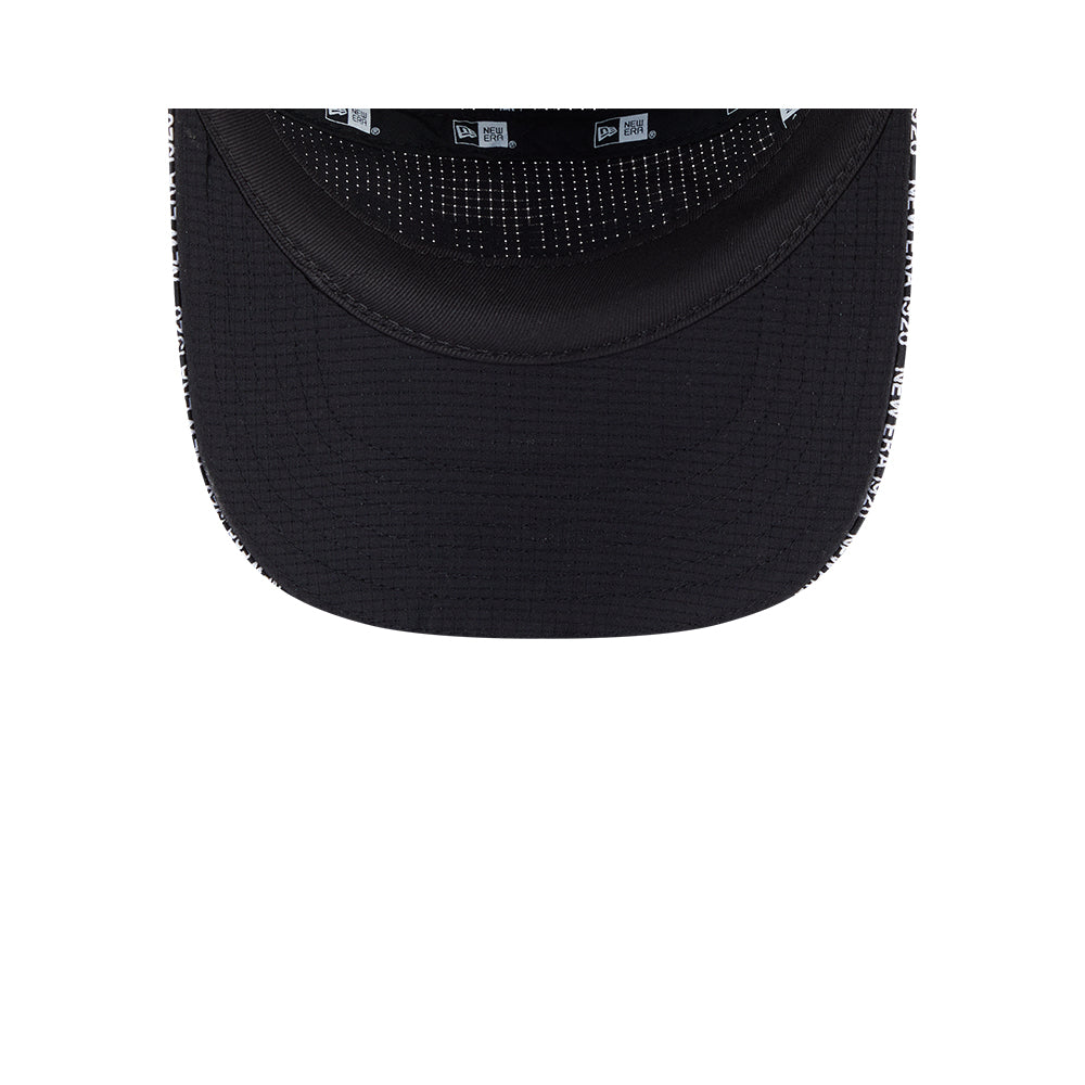 New Era หมวกรุ่น NEW ERA URBAN CORE BLACK TWENTY9 CAP