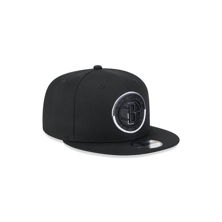 New Era หมวกรุ่น BROOKLYN NETS SPLIT LOGO 9FIFTY BLACK 9FIFTY CAP