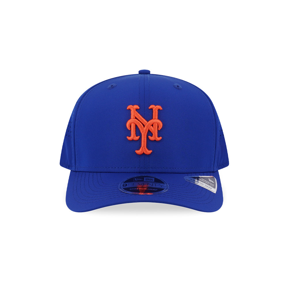 New Era หมวกรุ่น NEW YORK METS 9SEVENTY COLLECTION LIGHT ROYAL 9SEVENTY STRETCH SNAP CAP