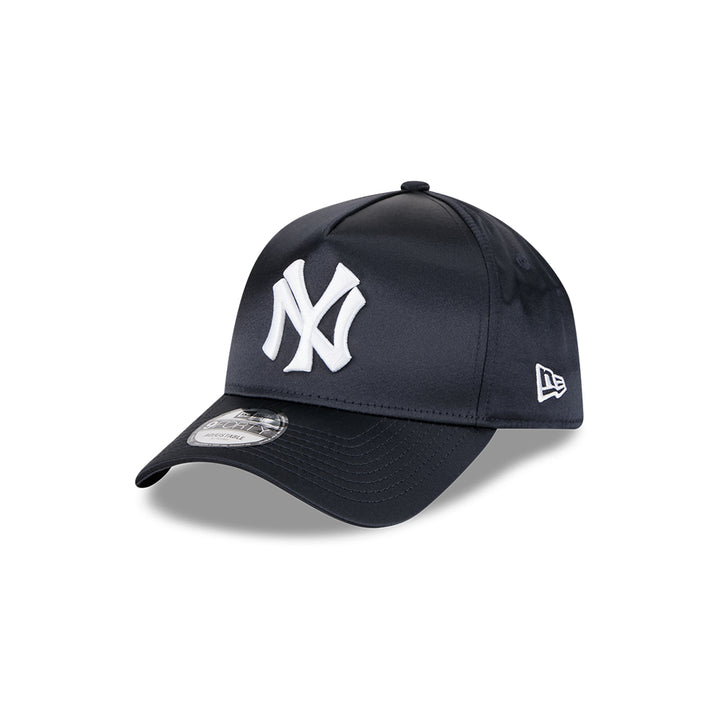 New Era หมวกรุ่น NEW YORK YANKEES CO SATIN COOPERSTOWN NAVY 9FORTY A-FRAME CAP