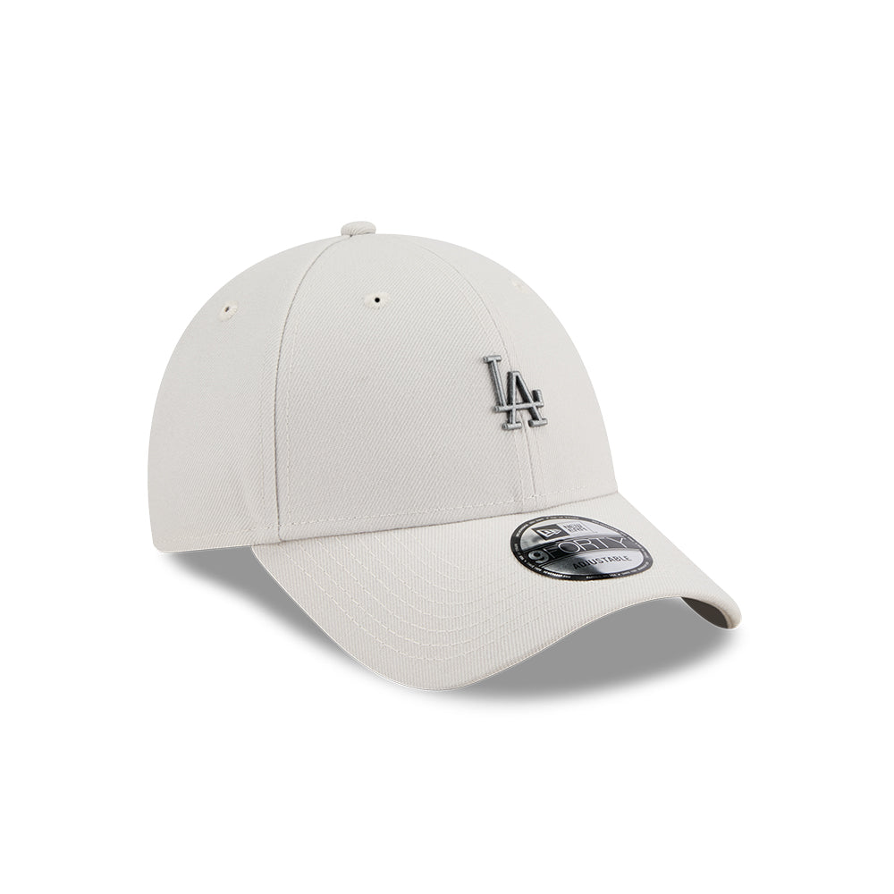 New Era หมวกรุ่น LOS ANGELES DODGERS METAL BADGE VINTAGE STONE 9FORTY CAP