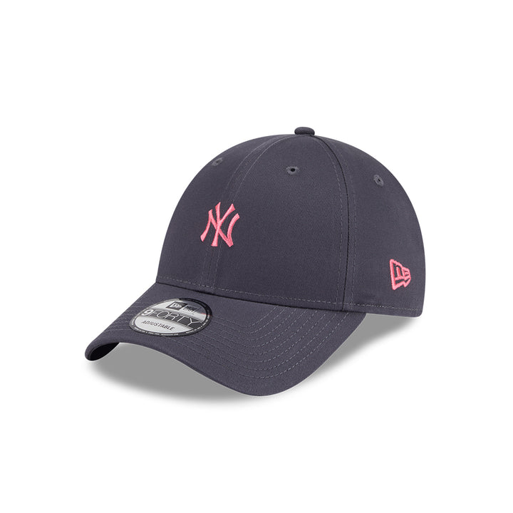 New Era หมวกรุ่น NEW YORK YANKEES COLOR ERA MINI LOGO GRAPHITE 9FORTY CAP