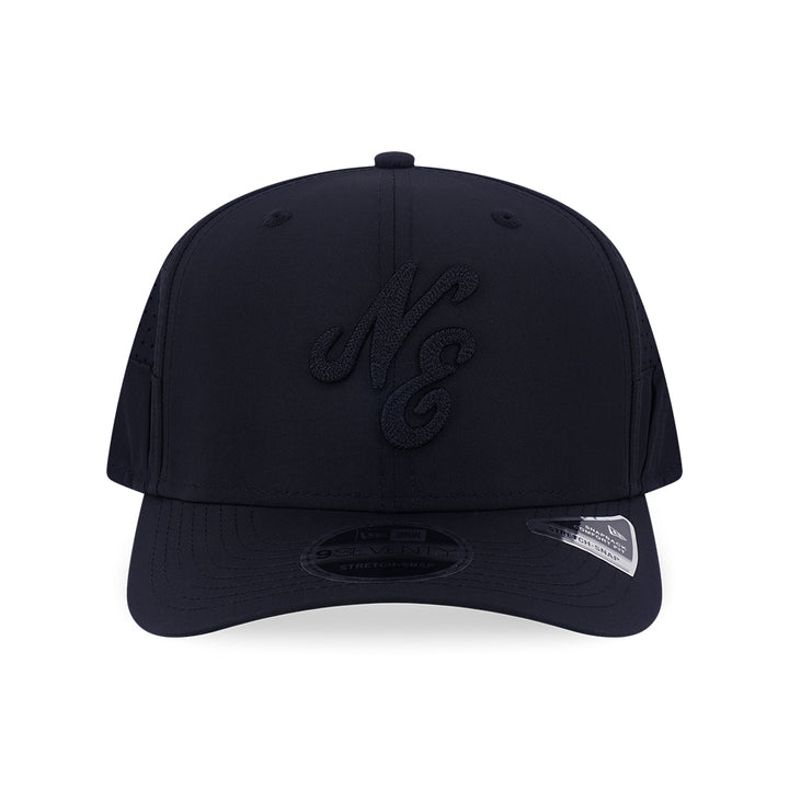 New Era หมวกรุ่น NEW ERA 9SEVENTY COLLECTION BLACK 9SEVENTY STRETCH SNAP CAP