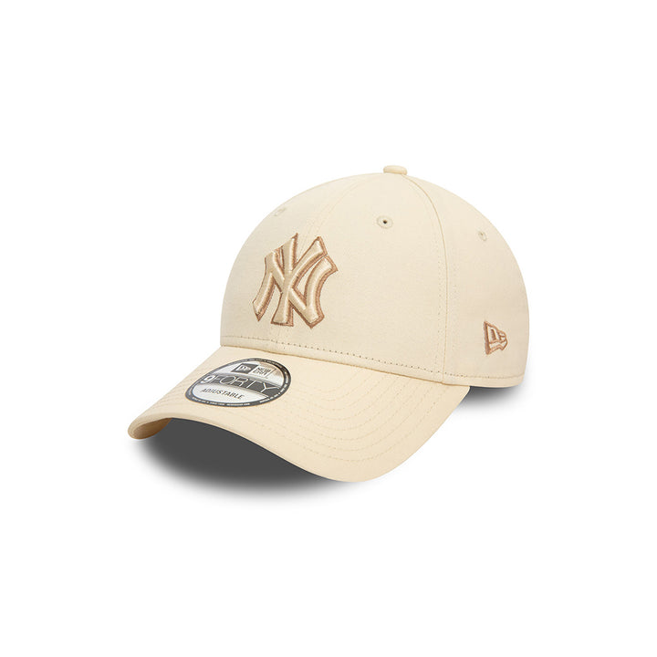 New Era หมวกรุ่น NEW YORK YANKEES TEAM OUTLINE 9FORTY LIGHT CREAM 9FORTY CAP