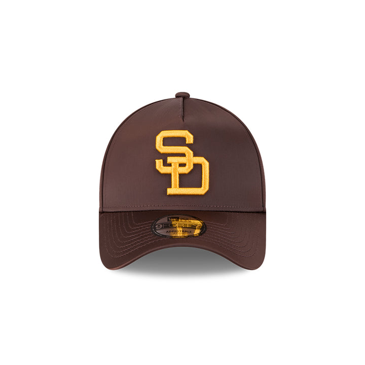 New Era หมวกรุ่น SAN DIEGO PADRES CO SATIN COOPERSTOWN BROWN 9FORTY A-FRAME CAP