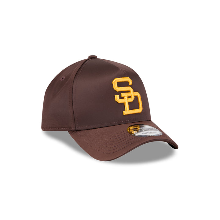 New Era หมวกรุ่น SAN DIEGO PADRES CO SATIN COOPERSTOWN BROWN 9FORTY A-FRAME CAP