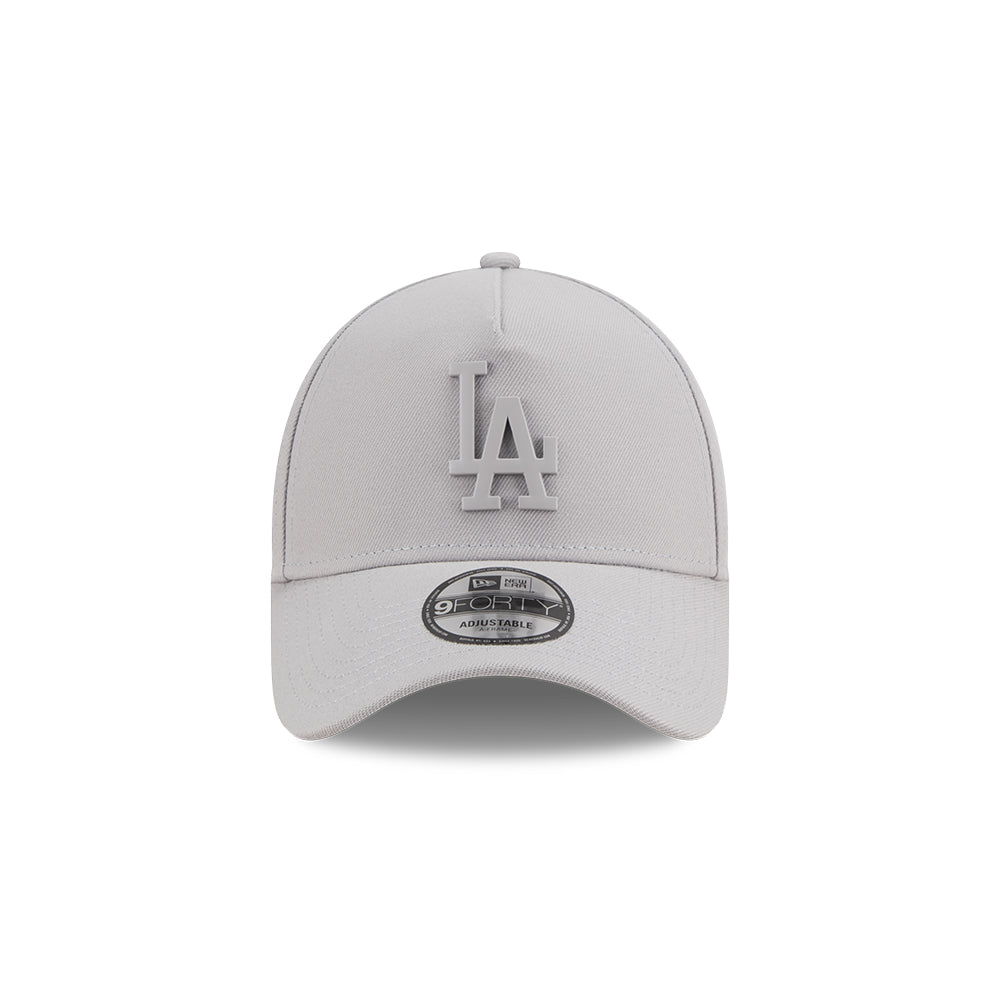 New Era หมวกรุ่น LOS ANGELES DODGERS METAL BADGE GRAY 9FORTY AF CAP