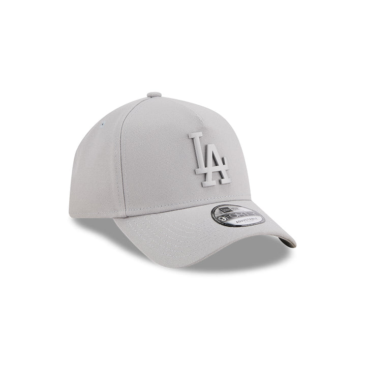 New Era หมวกรุ่น LOS ANGELES DODGERS METAL BADGE GRAY 9FORTY AF CAP