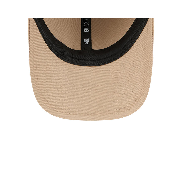 New Era หมวกรุ่น NEW YORK YANKEES METAL BADGE CAMEL 9FORTY CAP