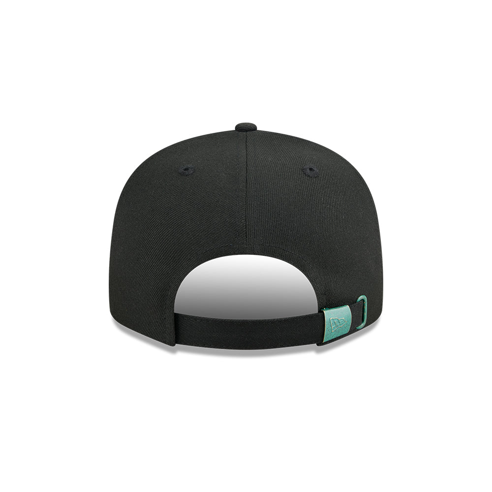 New Era หมวกรุ่น NEW YORK YANKEES METAL BADGE BRONZE GREEN PACK BLACK 9FIFTY CAP