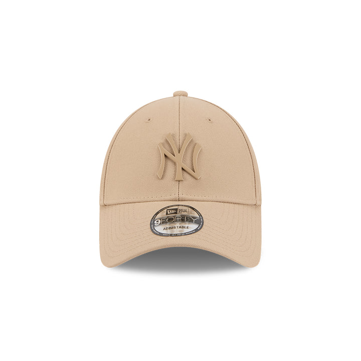 New Era หมวกรุ่น NEW YORK YANKEES METAL BADGE CAMEL 9FORTY CAP