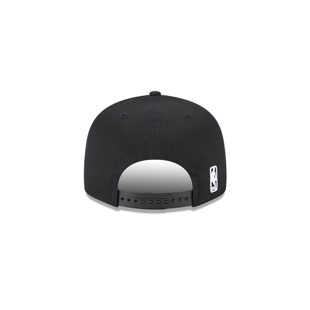 New Era หมวกรุ่น MILWAUKEE BUCKS SPLIT LOGO 9FIFTY BLACK 9FIFTY CAP
