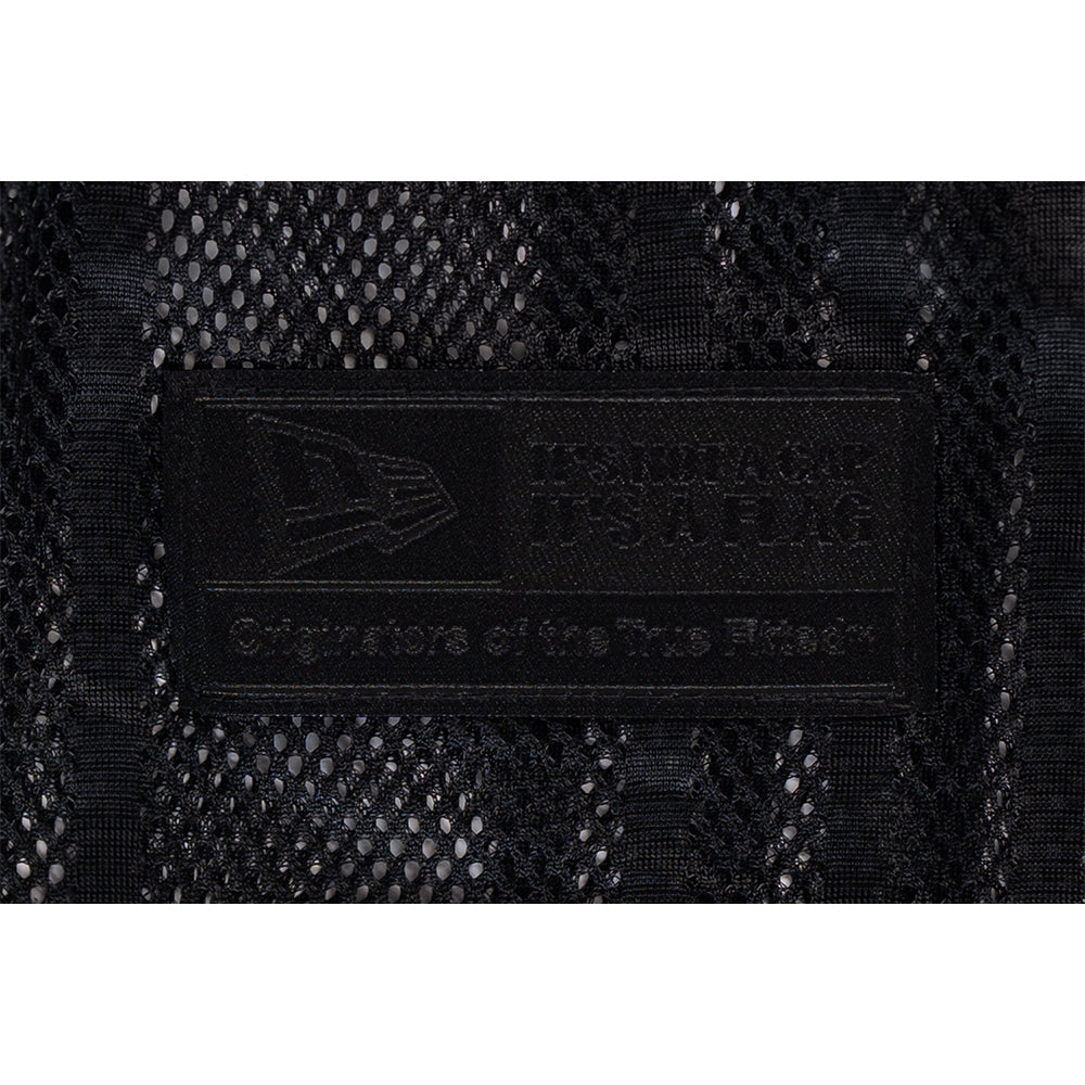 New Era เสื้อครอปรุ่น New Era Street Archived Black Women Crop American Football Jersey
