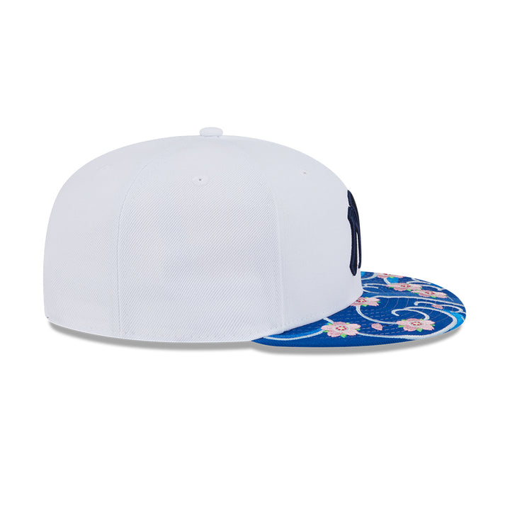 New Era หมวกรุ่น NEW YORK YANKEES SAKURA PACK 2-TONE BRIGHT ROYAL VISOR WHITE 9FIFTY CAP