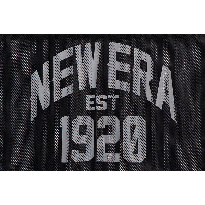 New Era เสื้อครอปรุ่น New Era Street Archived Black Women Crop American Football Jersey