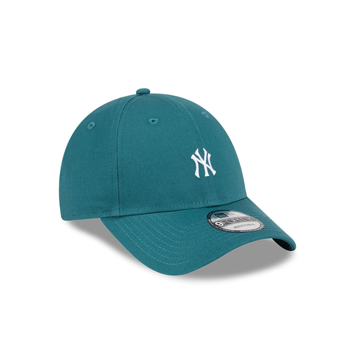 หมวกแก๊ป New Era รุ่น New York Yankees Color Era Pine Needle Green 9Forty Cap