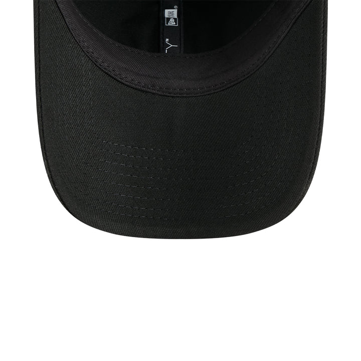 New Era หมวกรุ่น NEW YORK YANKEES METAL BADGE GOLD BLACK 9FORTY CAP