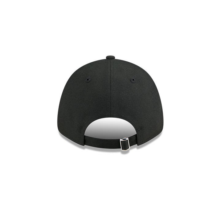 New Era หมวกรุ่น NEW YORK YANKEES METAL BADGE SILVER BLACK 9FORTY CAP