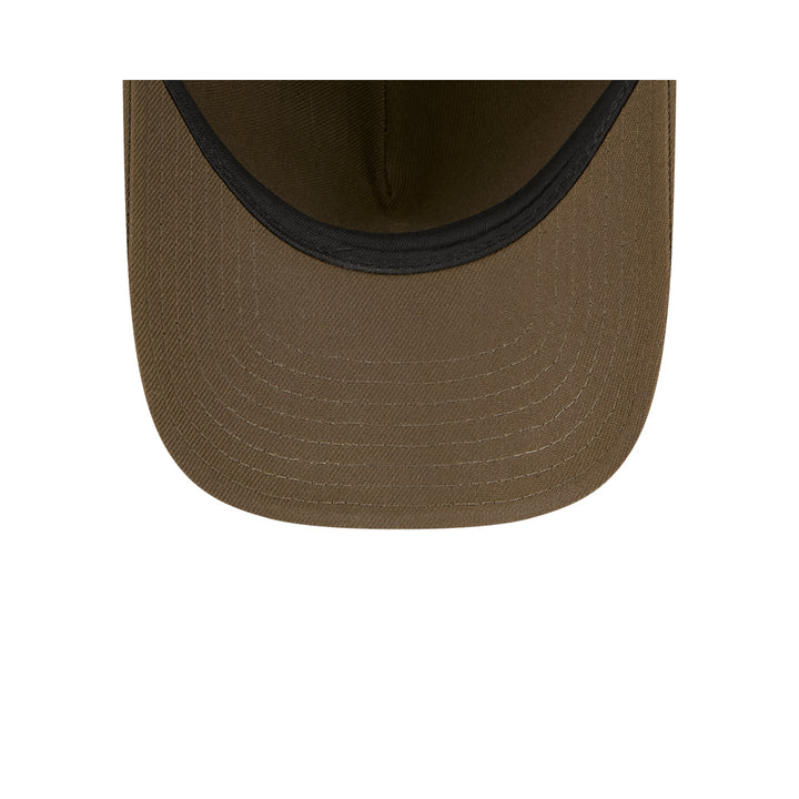 New Era หมวกรุ่น NEW YORK YANKEES METAL BADGE MOSS GREEN 9FORTY AF CAP