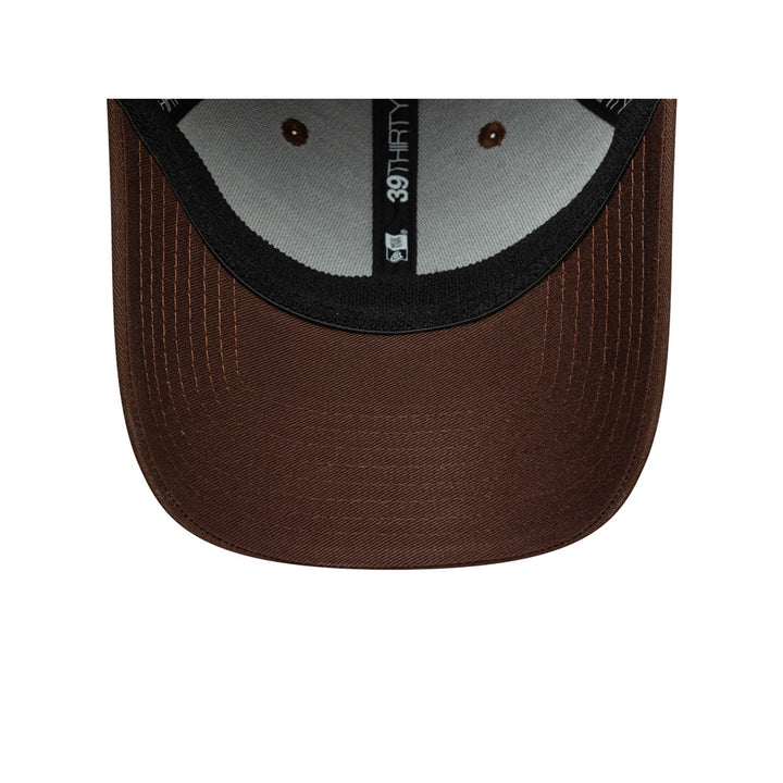 New Era หมวกรุ่น RED BULL F1 EMEA MOTORSPORT BROWN 39THIRTY CAP