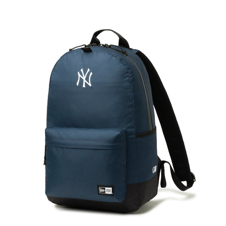 NEW YORK YANKEES LOGO NAVY 27L LIGHT PACK