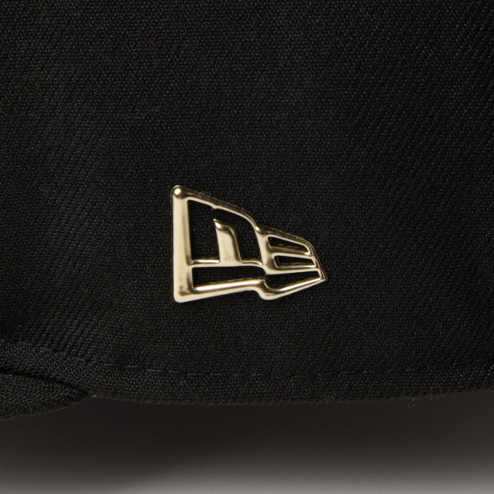 New Era หมวกรุ่น New Era X Hajime Sorayama TPU Logo Black 59Fifty Cap