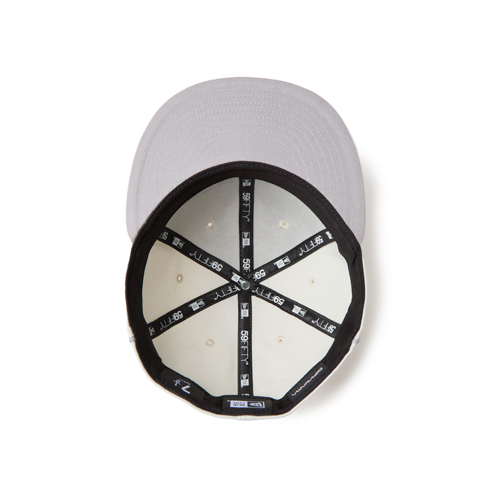 New Era หมวกรุ่น New Era X Hajime Sorayama TPU Logo Sandy Linen White 59Fifty Cap