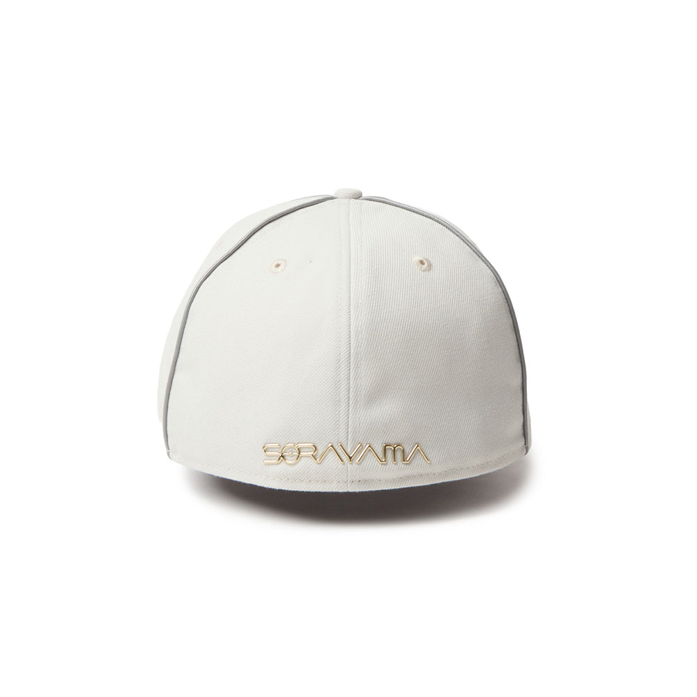 New Era หมวกรุ่น New Era X Hajime Sorayama TPU Logo Sandy Linen White 59Fifty Cap