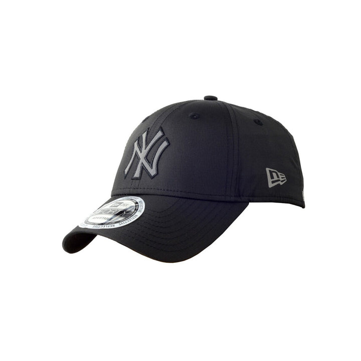 New Era หมวกรุ่น 9Forty Ripstop Reflect New York Yankees Black
