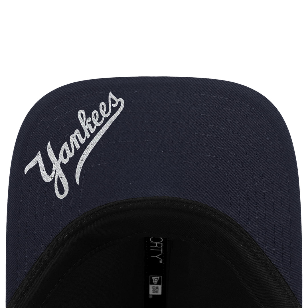 New Era หมวกรุ่น New York Yankees Mini Metal Navy 9Forty Cap