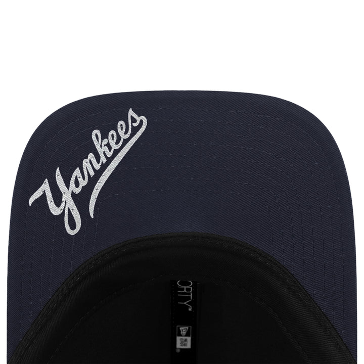 New Era หมวกรุ่น New York Yankees Mini Metal Navy 9Forty Cap