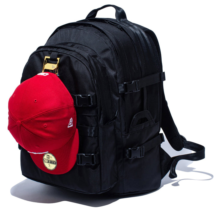 New Era กระเป๋ารุ่น New Era CORE Black 35L Carrier Pack Bag