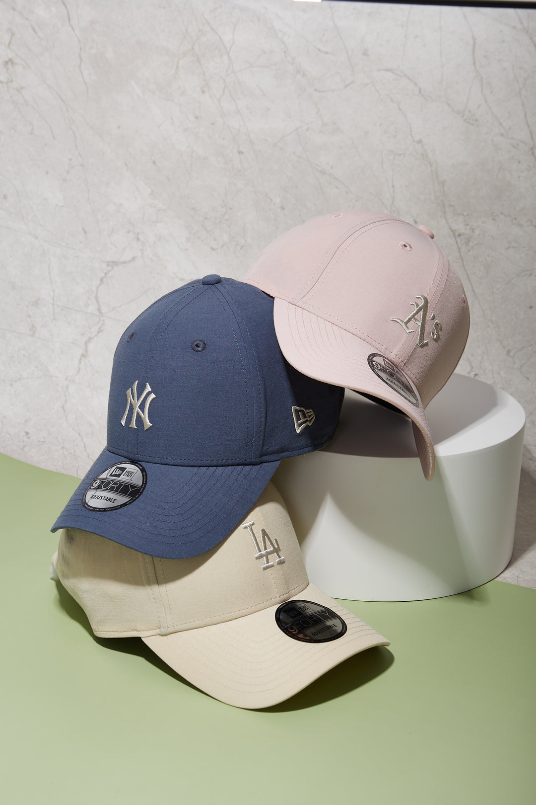 New Era หมวกรุ่น Los Angeles Dodgers Urban Outdoor Moth 9FORTY Cap