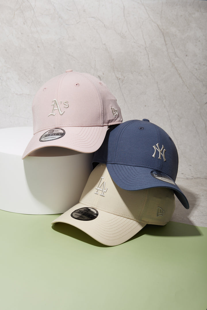 New Era หมวกรุ่น Los Angeles Dodgers Urban Outdoor Moth 9FORTY Cap