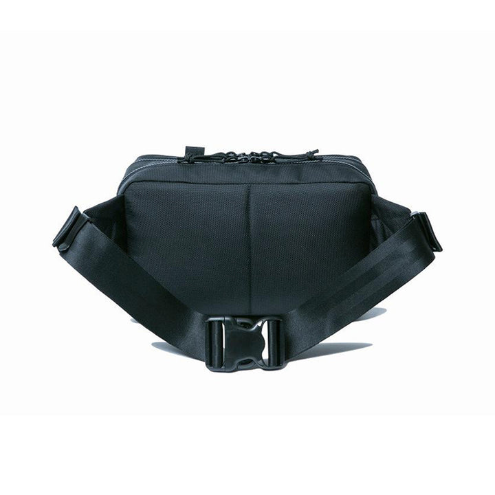กระเป๋า NEW ERA SQUARE WAIST BAG BLACK