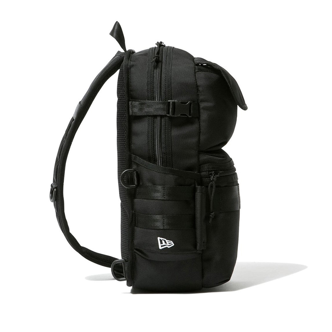 NEW ERA BLACK 12L SLING BODY BAG