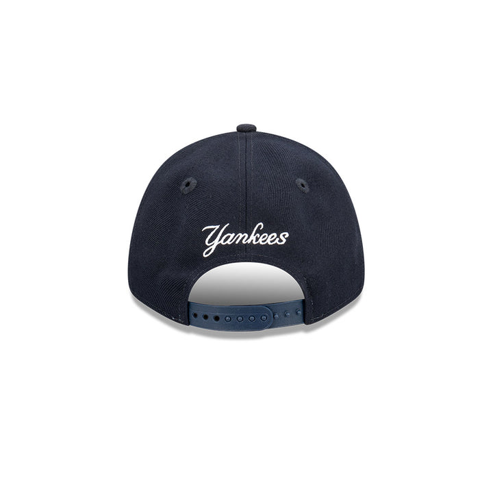 New Era หมวกรุ่น NEW YORK YANKEES DIAMOND NAVY 9FORTY CAP