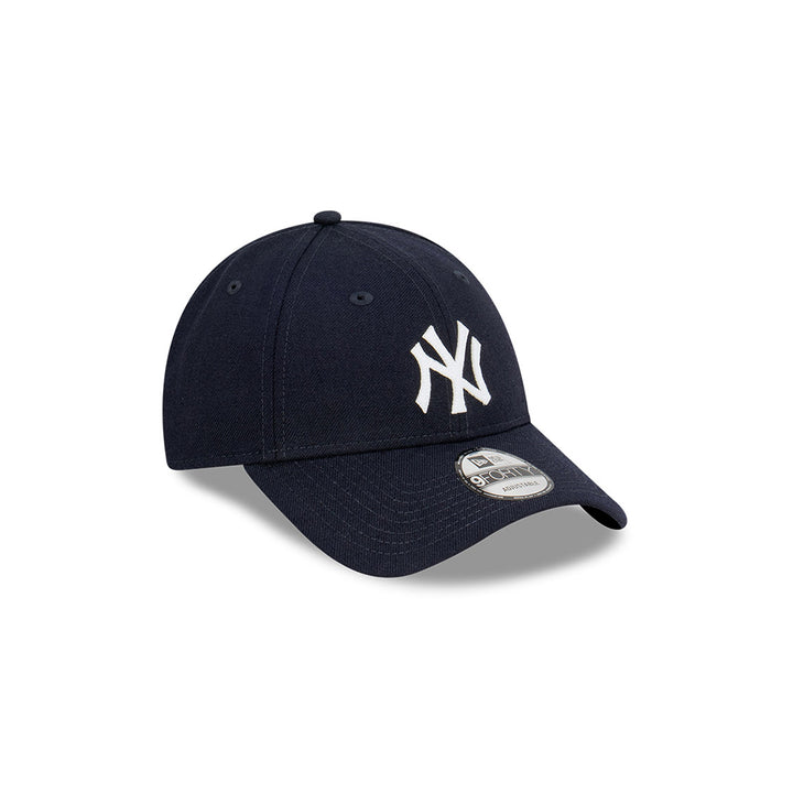 New Era หมวกรุ่น New York Yankees Premium Felt Navy 9Forty Cap