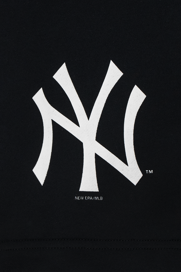 NEW ERA กางเกง รุ่น NEW YORK YANKEES AP MLB SHORTS ESSENTIAL BLACK KNIT SHORTS