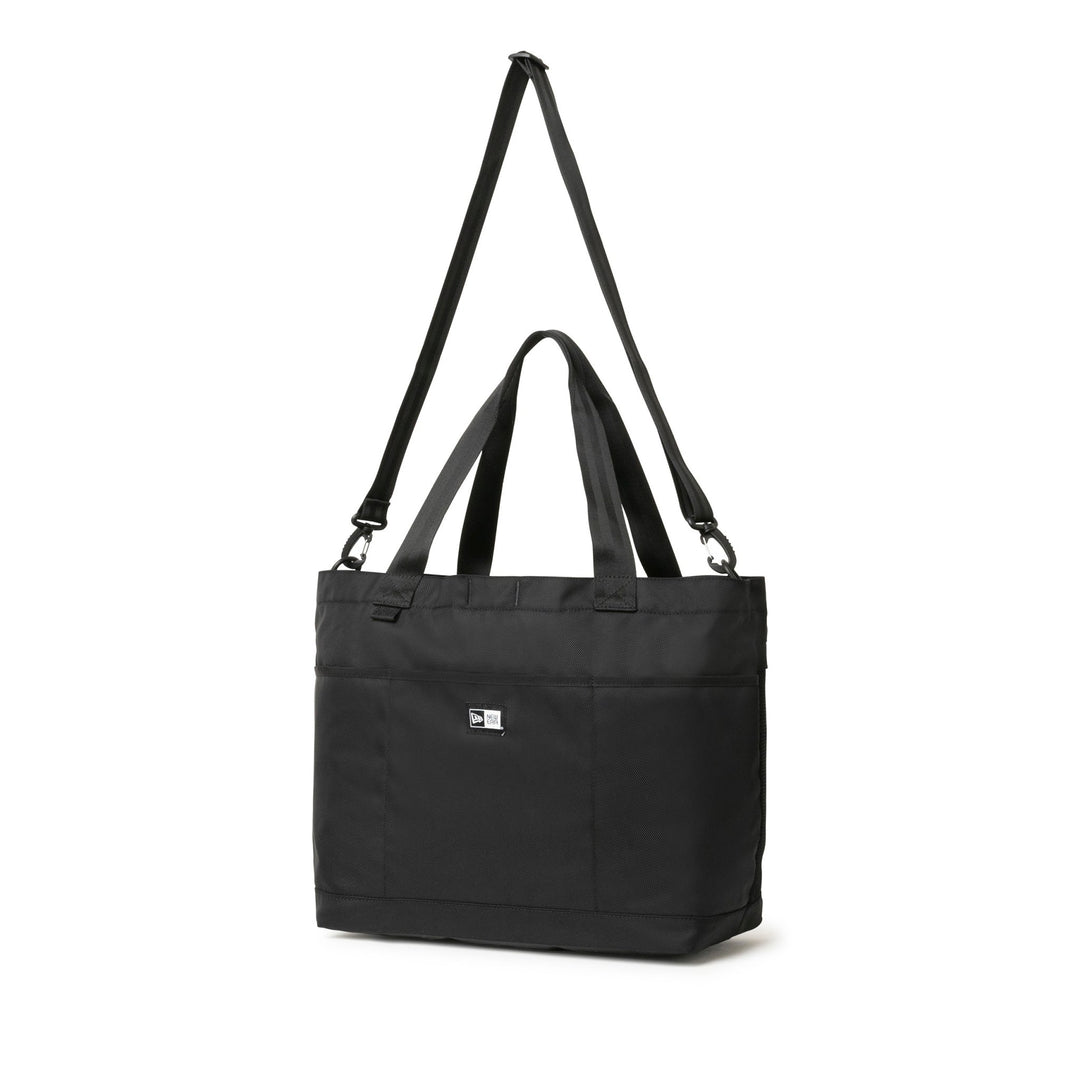 NEW ERA BLACK 37L GYM TOTE BAG