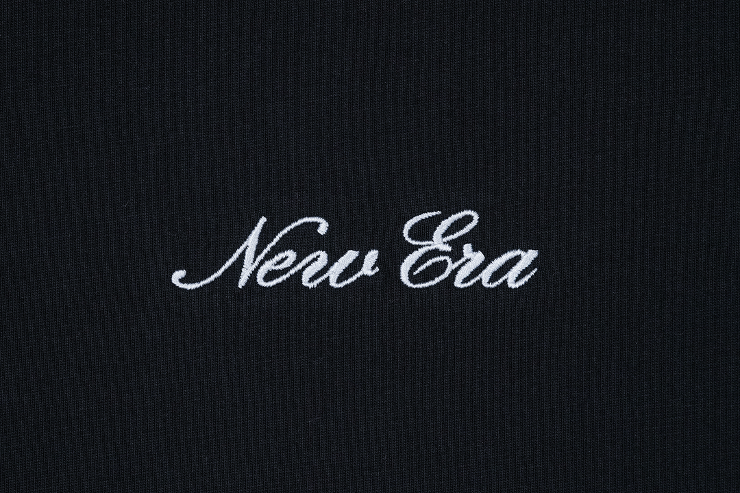 เสื้อยืด NEW ERA BASIC BLACK REGULAR SHORT SLEEVE T-SHIRT