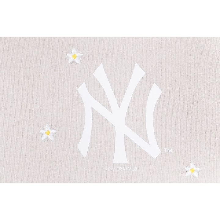 NEW YORK YANKEES MINI FLORAL STONE SHORT SLEEVE T-SHIRT